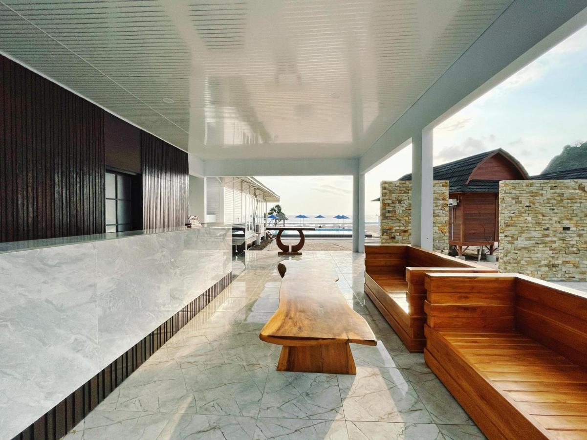 Azana Essence Villa Tabitha Lombok Bumbang Exteriör bild