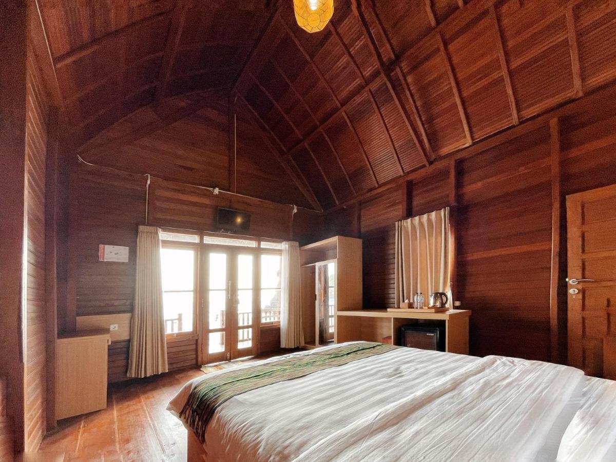 Azana Essence Villa Tabitha Lombok Bumbang Exteriör bild